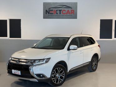 Mitsubishi Outlander 2.2 DI-D 4x4 7p Navi
