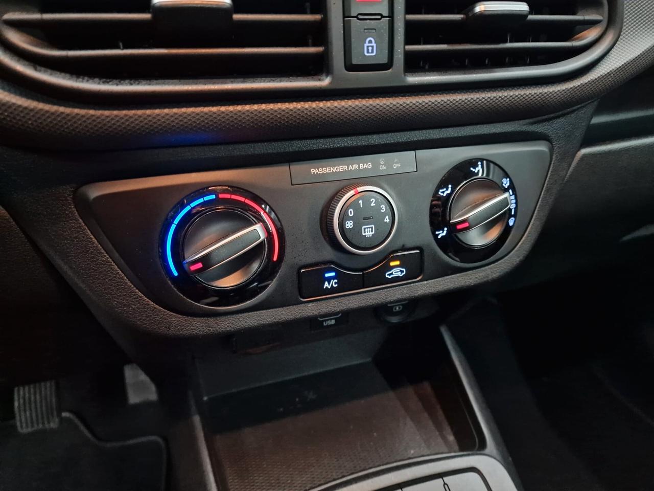 Hyundai i10 1.0 GPL Econext Tech 67CV