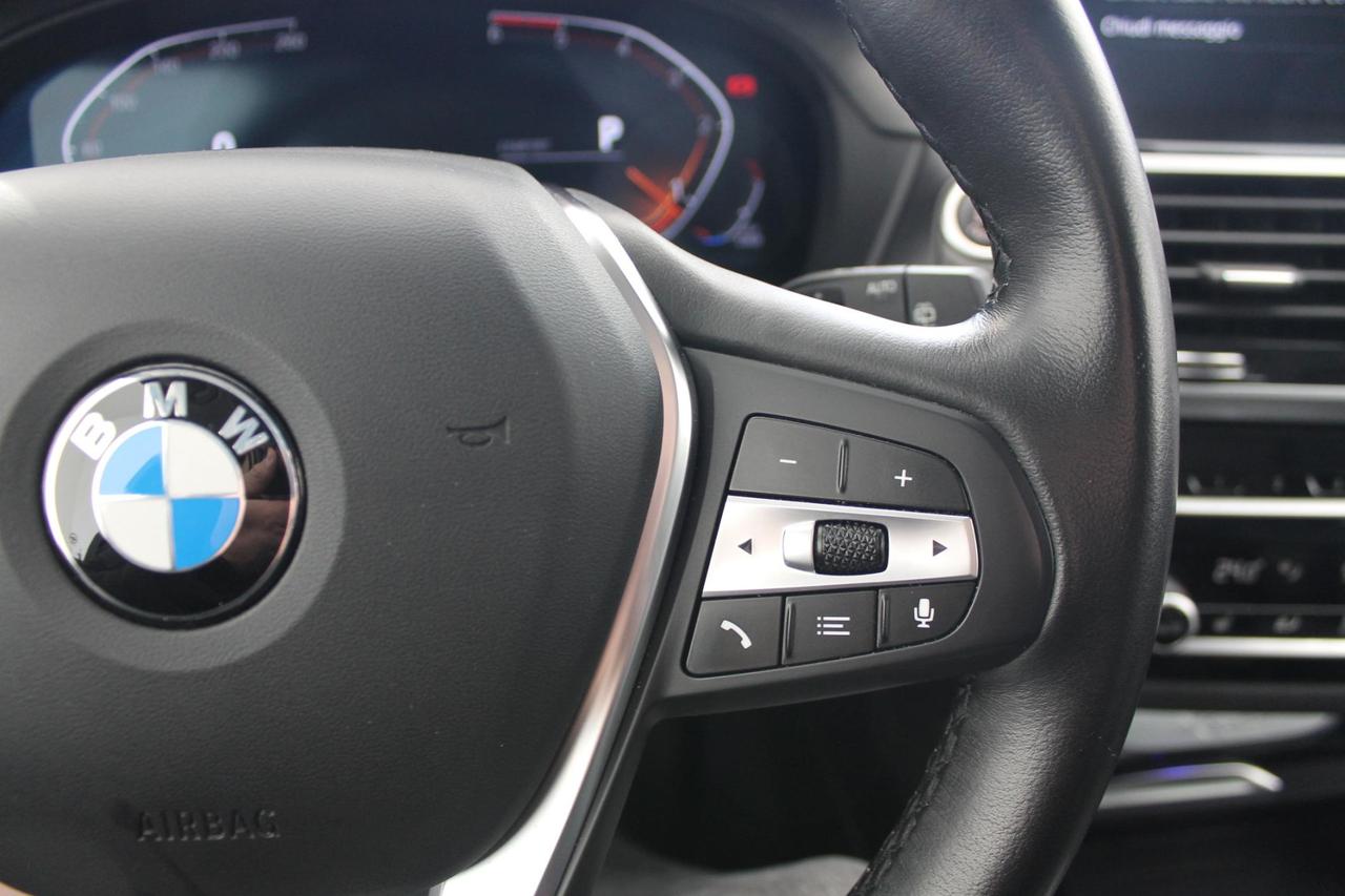 BMW X3 Sdrive 18d X-LINE Auto