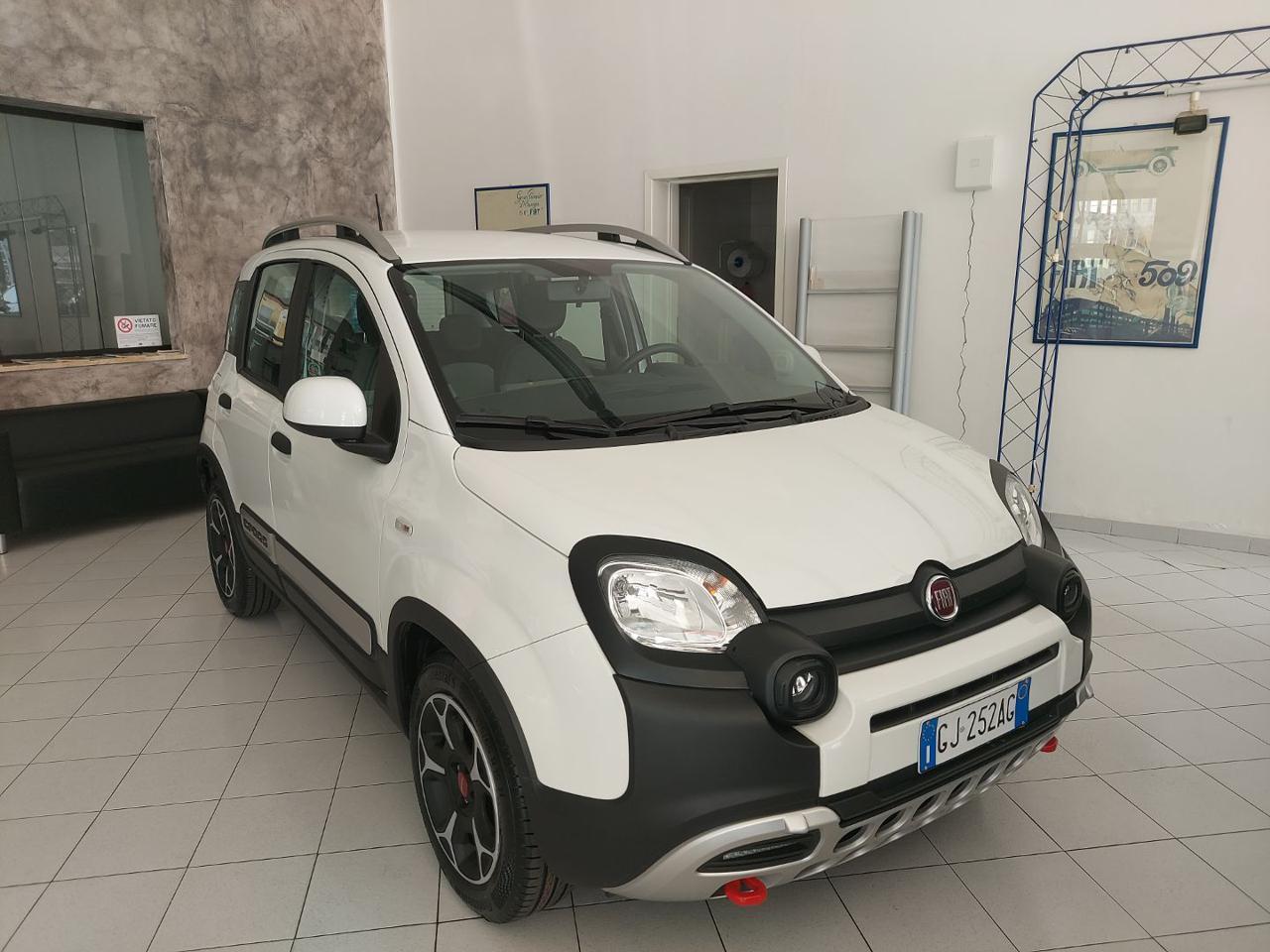 Fiat Panda City Cross Panda 1.0 firefly hybrid City Cross s&s 70cv 5p.ti