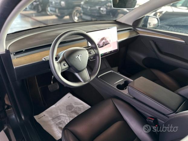 Tesla Model Y Model Y Long Range AWD
