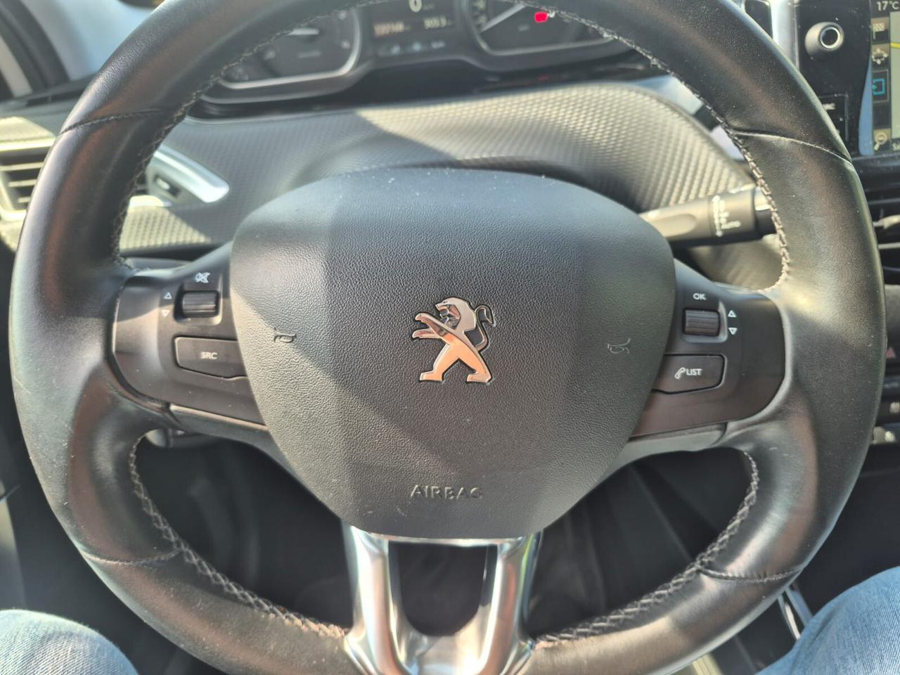 Peugeot 2008 120cv Outdor Adatta Neopatentati
