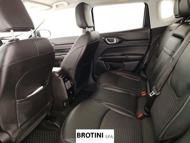 Jeep Compass e-Hybrid 1.5 Turbo MHEV T4 96kW Limited DDCT