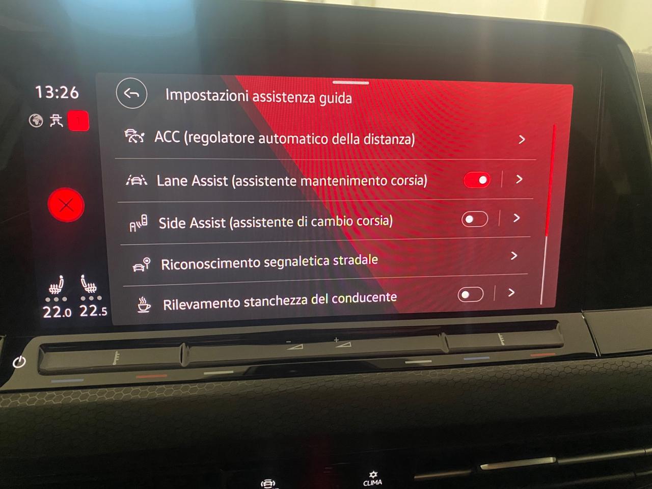 Volkswagen Golf 2.0 TSI DSG GTI TETTO/19”/DCC/IQ-LIGHT