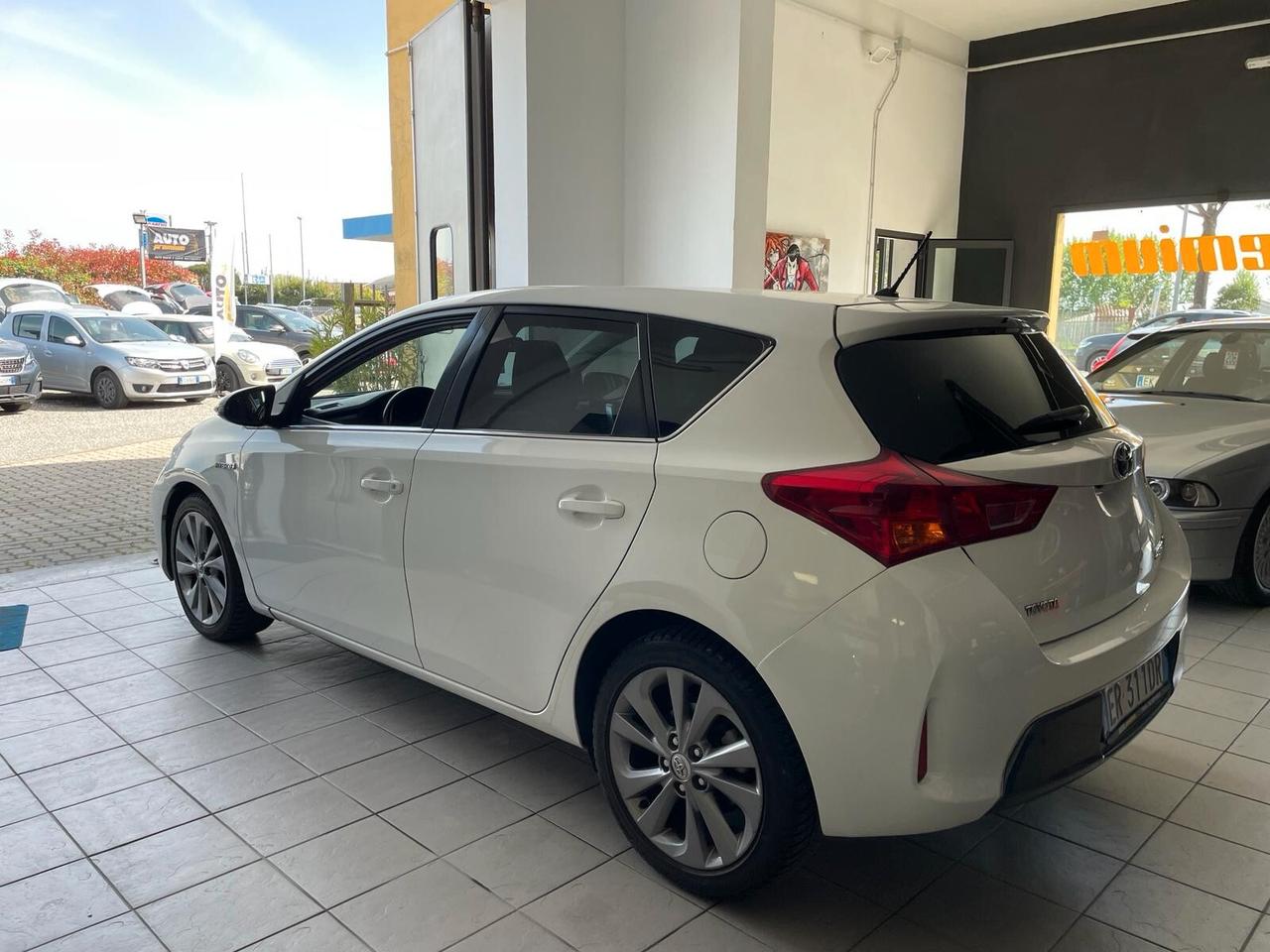 Toyota Auris 1.8 Hybrid 5 porte Active