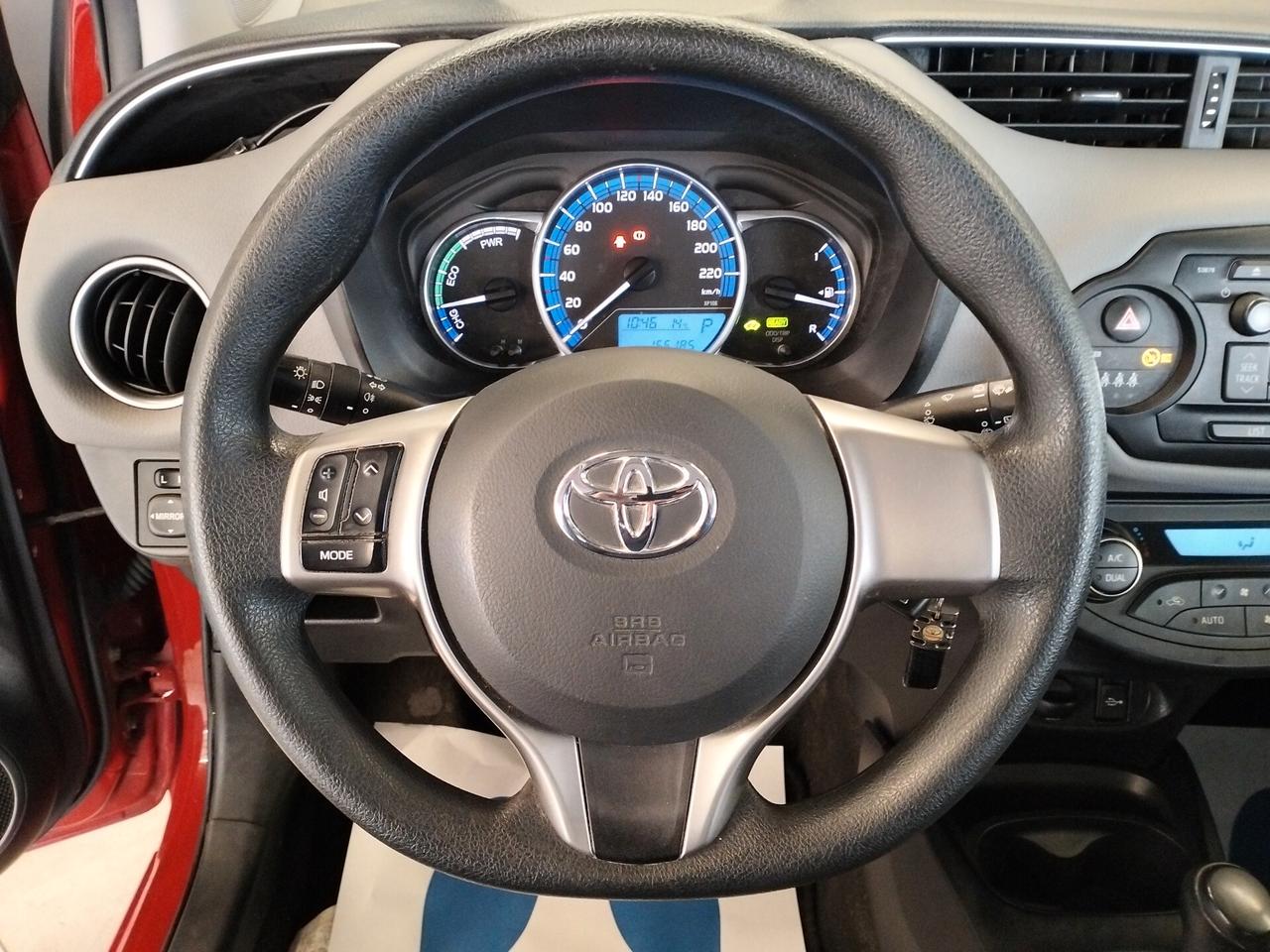 Toyota Yaris 1.5 Hybrid 5 porte Cool