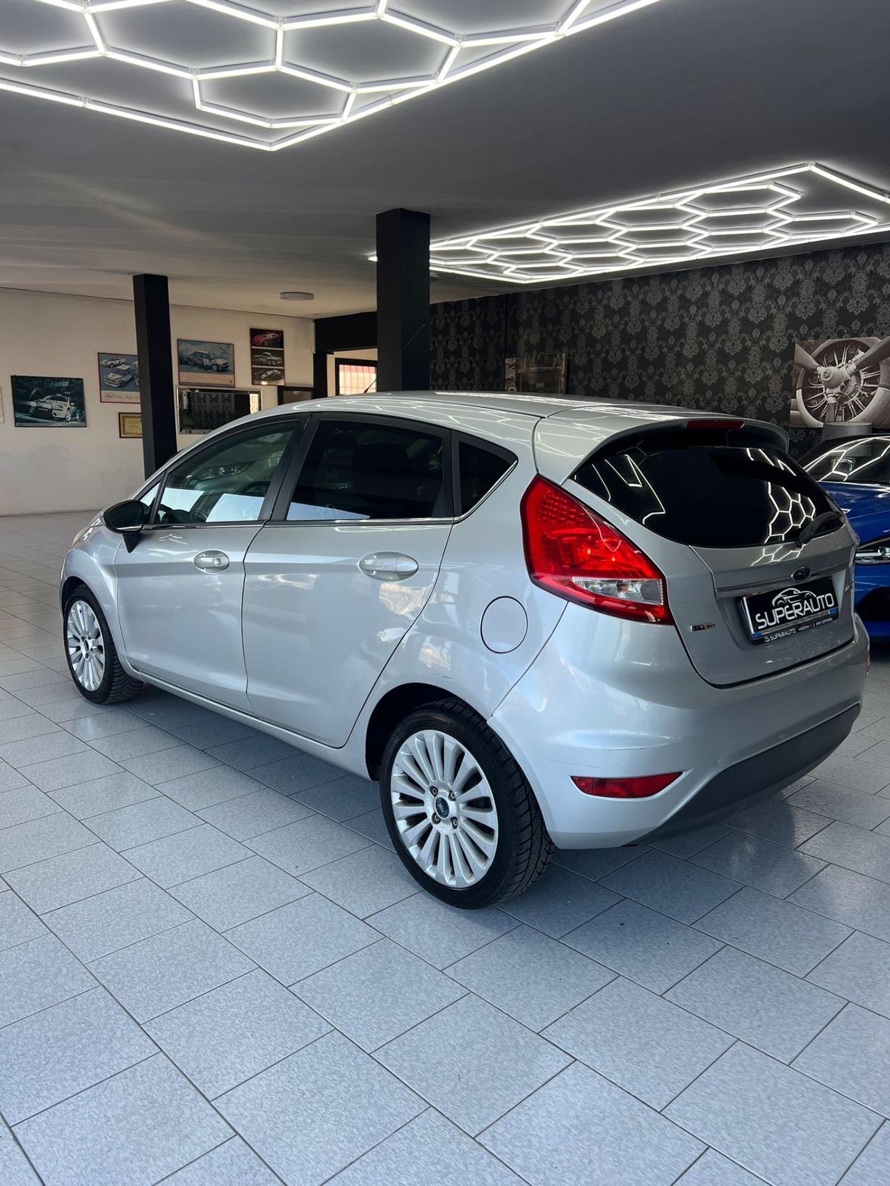 Ford Fiesta 1.4 TDCi 5p. Titanium