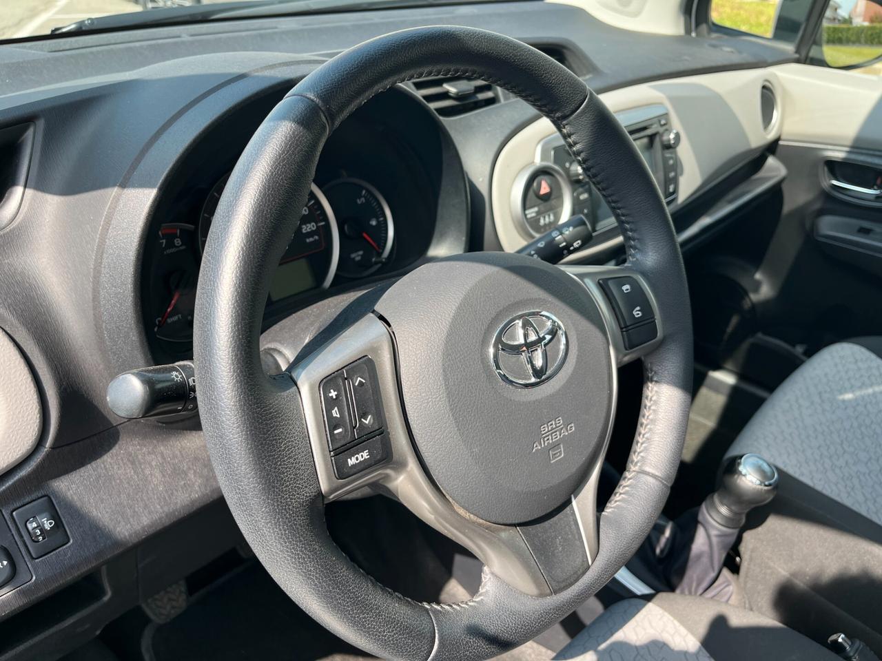 Toyota Yaris 1.0 5 porte Lounge - 41.000km