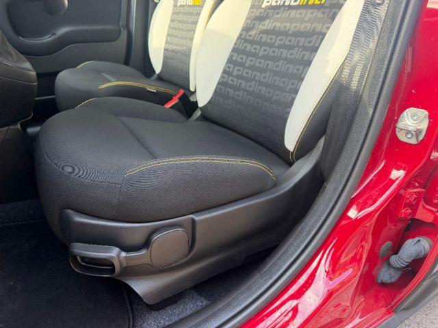 FIAT Pandina 1.0 70CV HYBRID SENSORI PARCH. NAVIGATORE