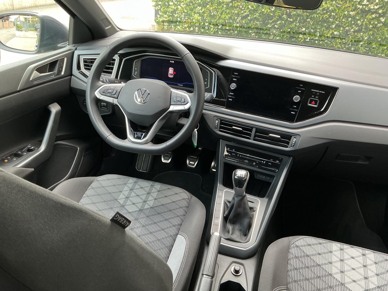 Volkswagen Taigo 1.0 TSI 115 CV R-Line