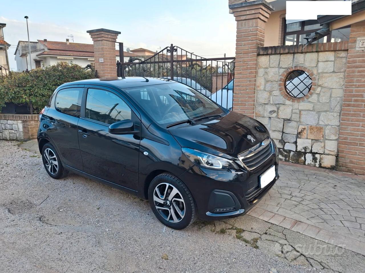 Peugeot 108 VTi 72 S&S 5 porte Allure Neopatentati