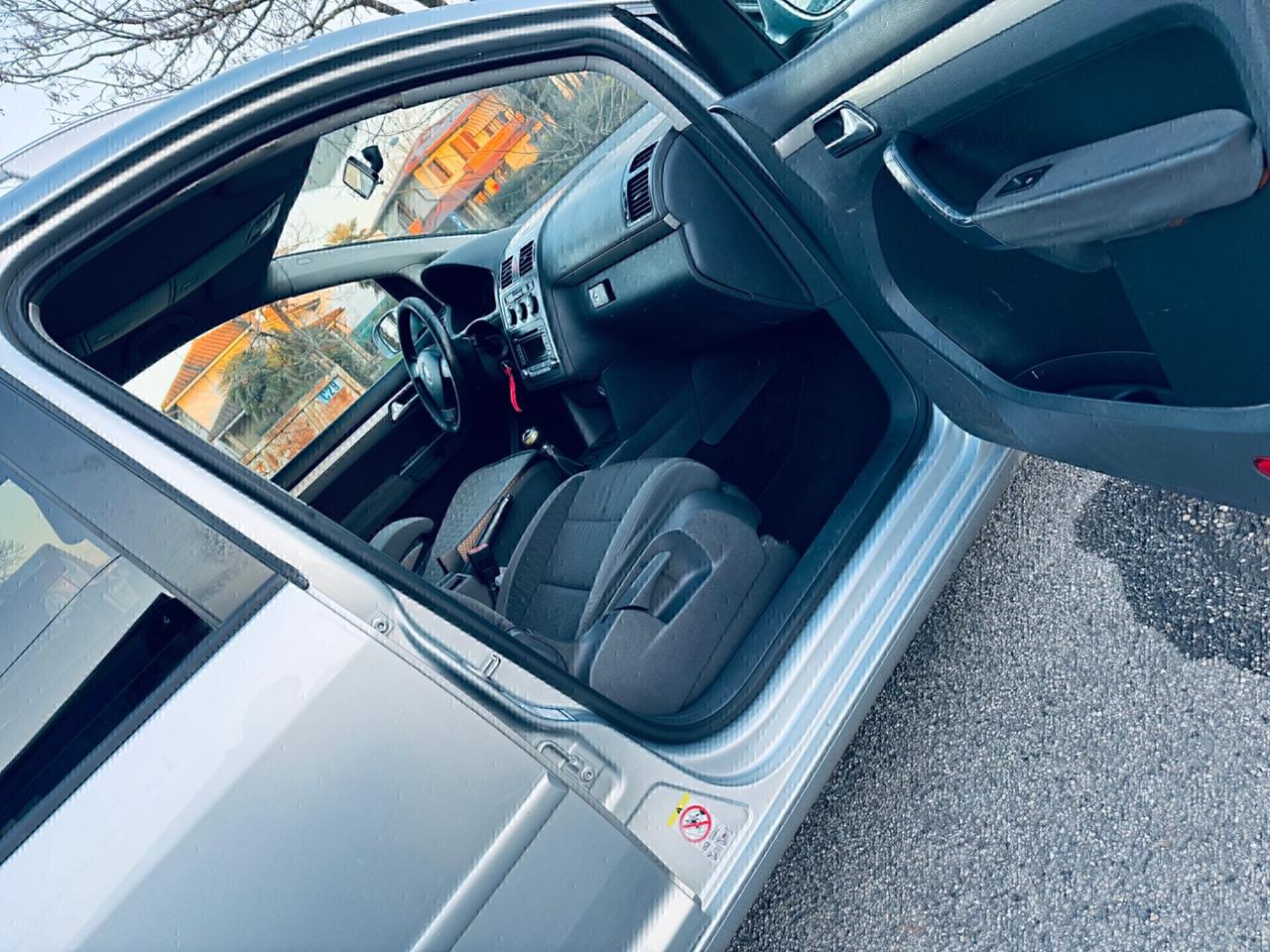 Volkswagen Touran 1.9 TDI 105CV DPF Conceptline