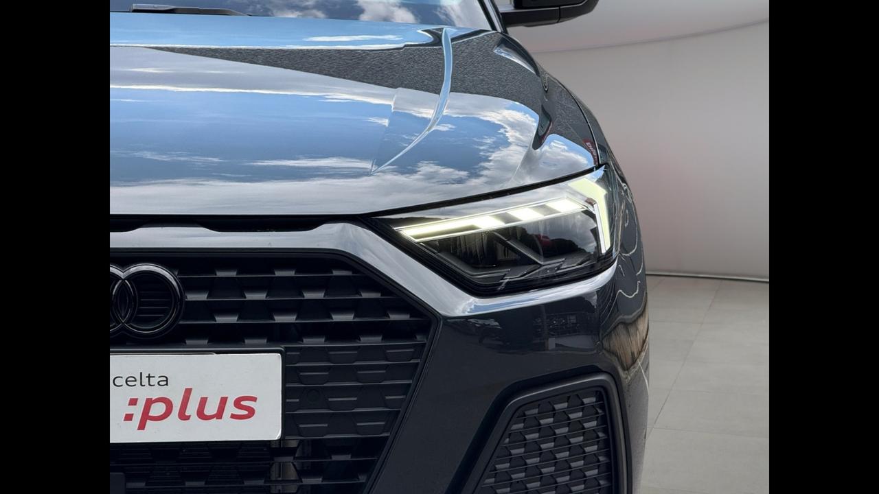 AUDI A1 II 2019 Sportback - A1 Sportback 30 1.0 tfsi Business 116