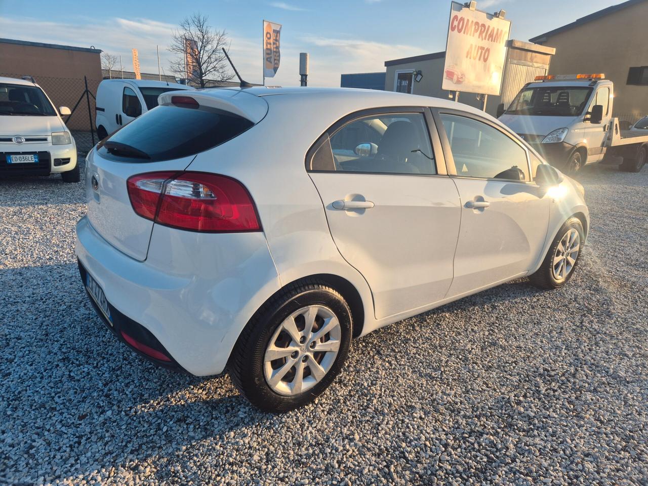 Kia Rio 1.2 CVVT 5p. Active