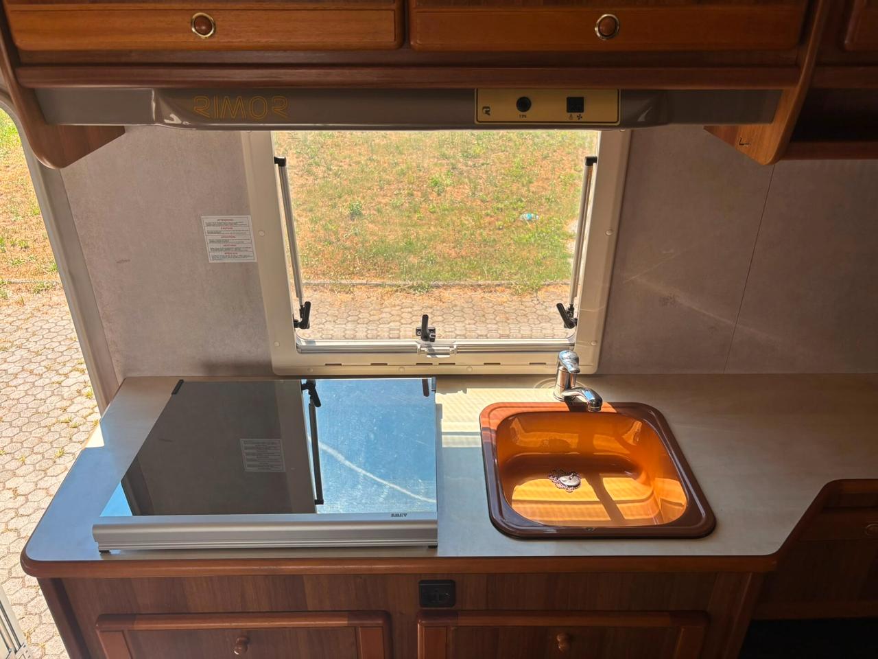 Mercedes-benz camper mansardato rimork super brig 729