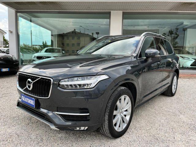 VOLVO XC90 D5 AWD Geartronic 7 posti Momentum