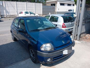 Renault Clio 1.2 cat 5 porte Neopatentati