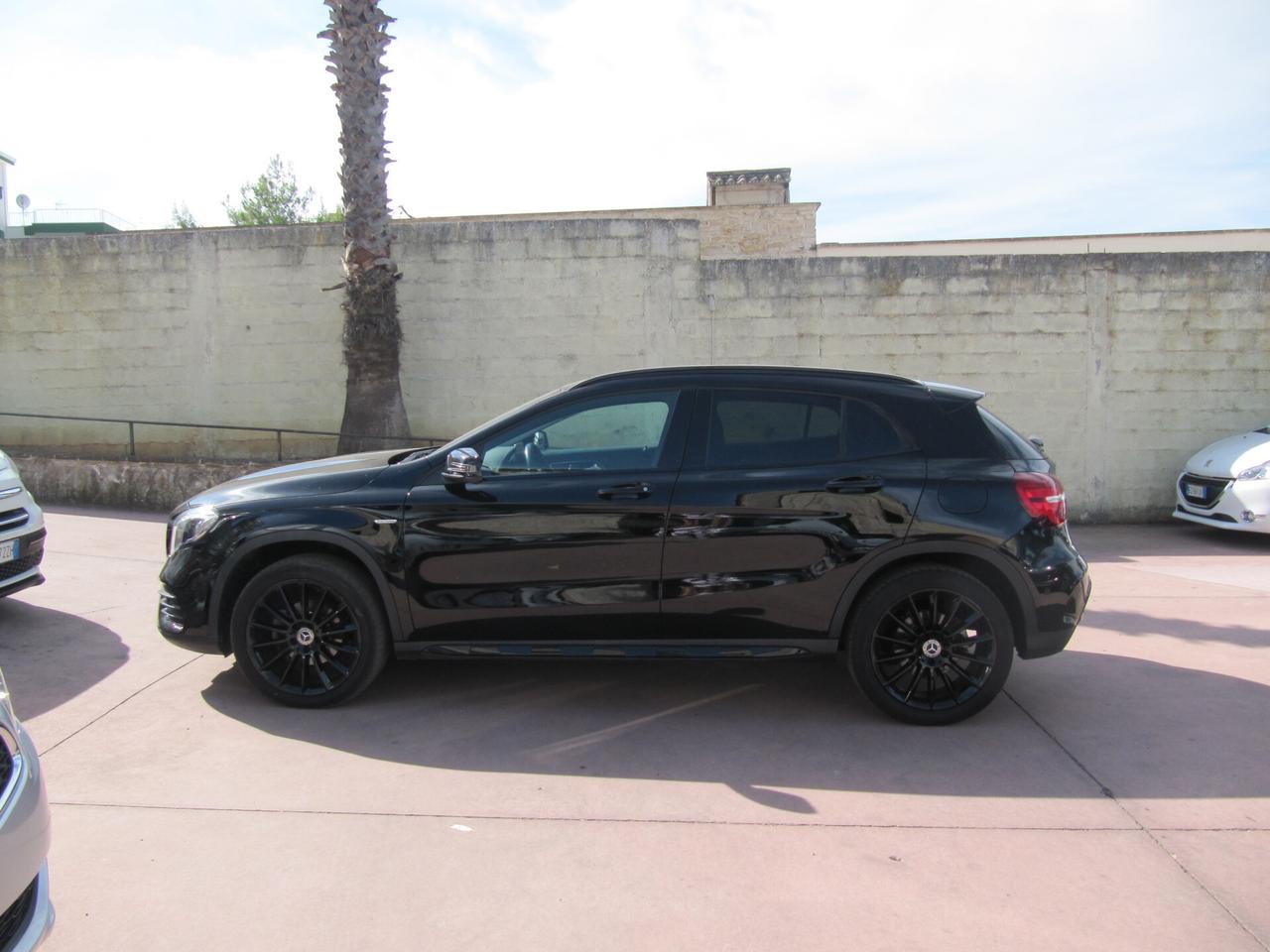 Mercedes-benz GLA 200 d Automatic Premium - tetto apribile