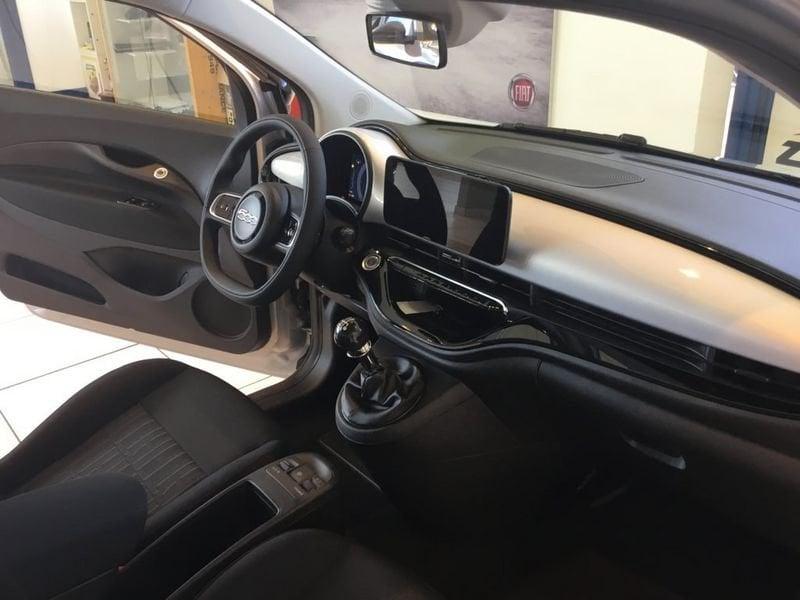 FIAT 500 Hybrid Hybrid Icon MY26 PACK COMFORT