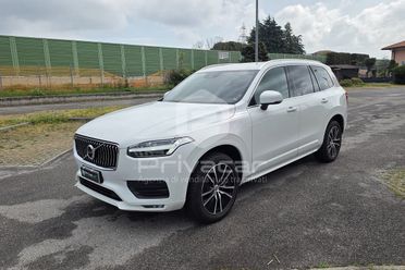 VOLVO XC90 B5 (d) AWD Geartronic 7 posti Momentum
