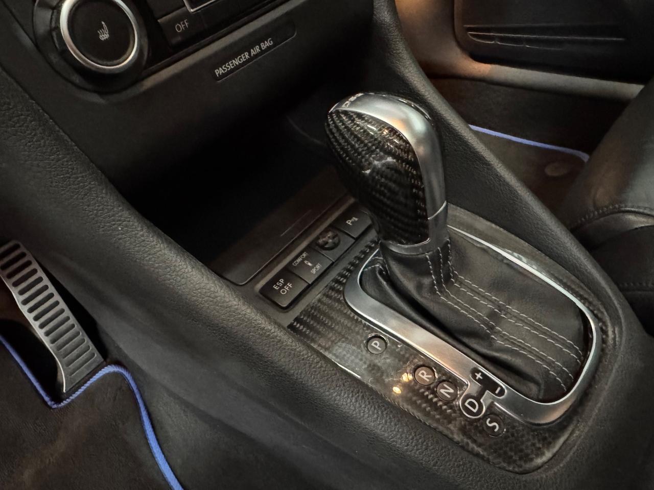 Volkswagen Golf 2.0 TSI 4mot. 5p. R