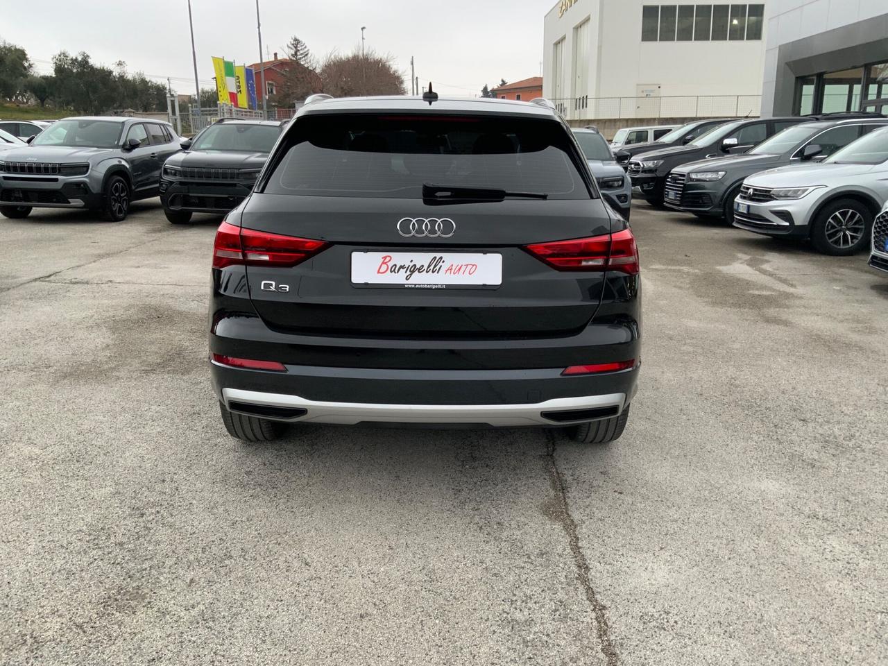 Audi Q3 35 TDI S tronic Business Advanced