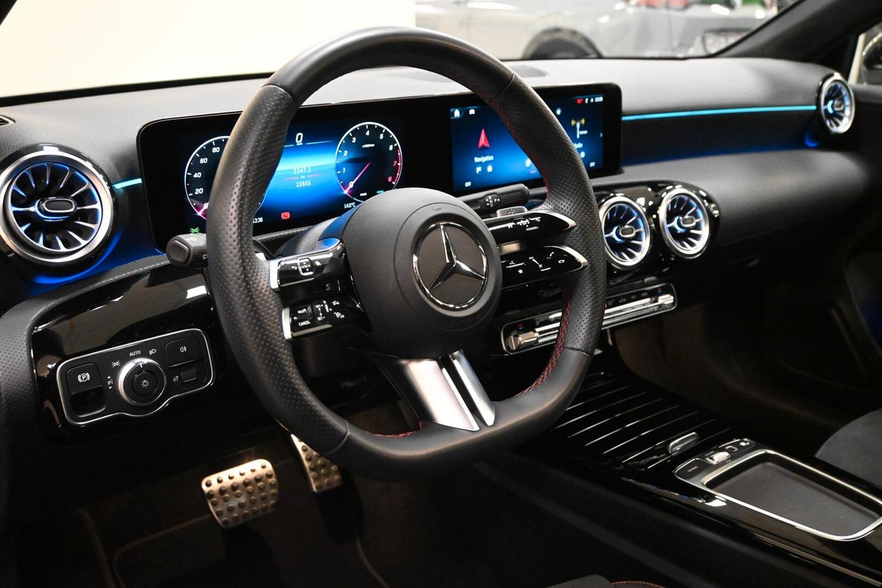 MERCEDES Classe A (V177) A 180 Automatic AM...