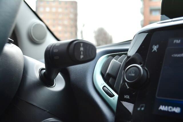Lancia Ypsilon 1.0 FireFly 5 porte S&S Hybrid Gold