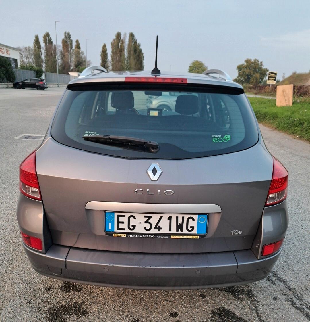 Renault Clio 1.2 16V SporTour Live!