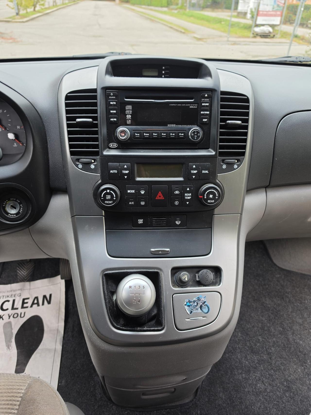 Kia Carnival GT Class 7 posti