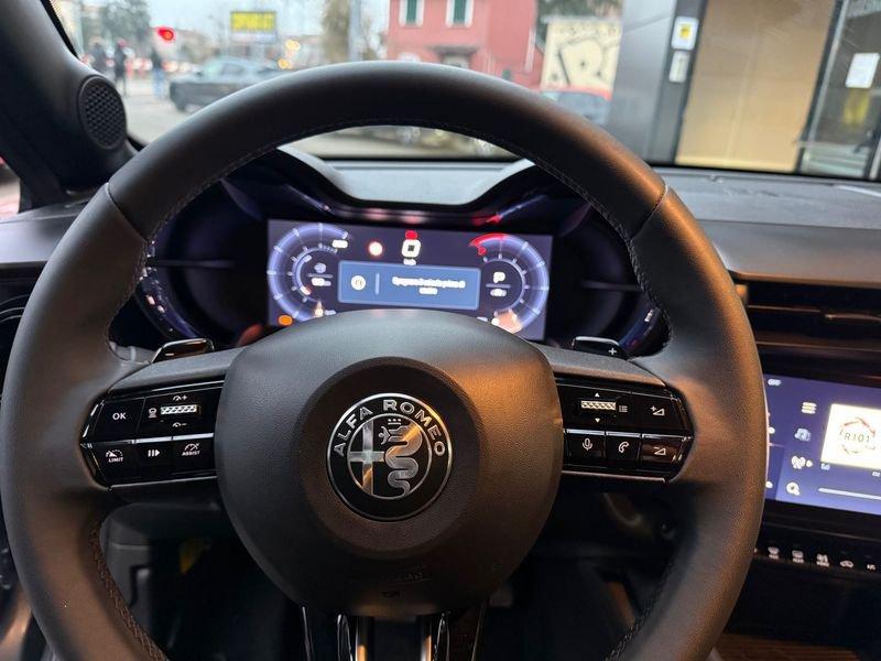 Alfa Romeo Junior Junior 1.2 136 CV Hybrid eDCT6