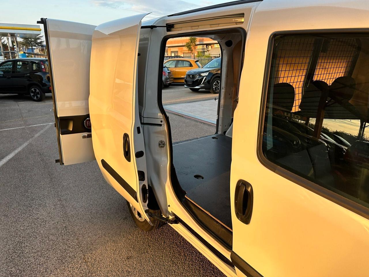 Fiat Doblò 1.3 MJT S&S PC-TN Cargo Lounge