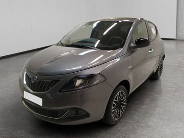 Lancia Ypsilon 1.0 firefly hybrid Platino s&s 70cv