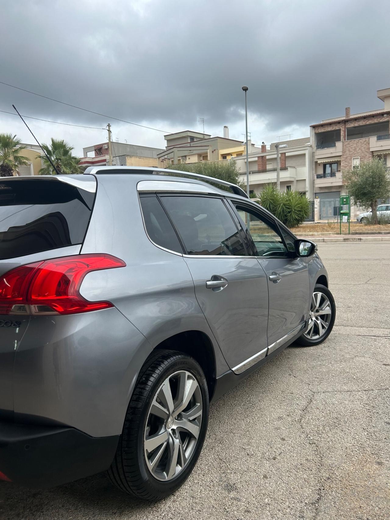 Peugeot 2008 BlueHDi 120 S&S Allure