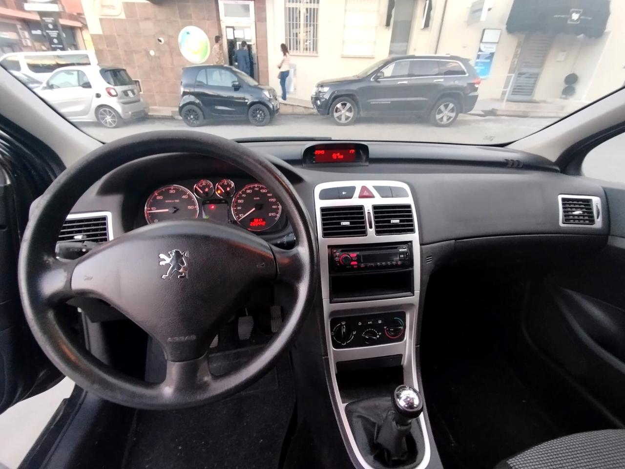 Peugeot 307 1.6 16V HDi 90CV 5p. X-Line