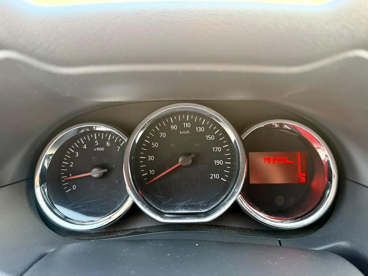 Dacia Duster 1.5dci 2015 79.000km per neopatentati
