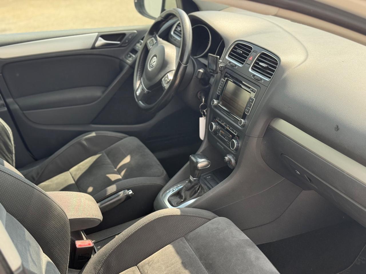 Volkswagen Golf 2.0 TDI 140CV DPF DSG 5p. Highline