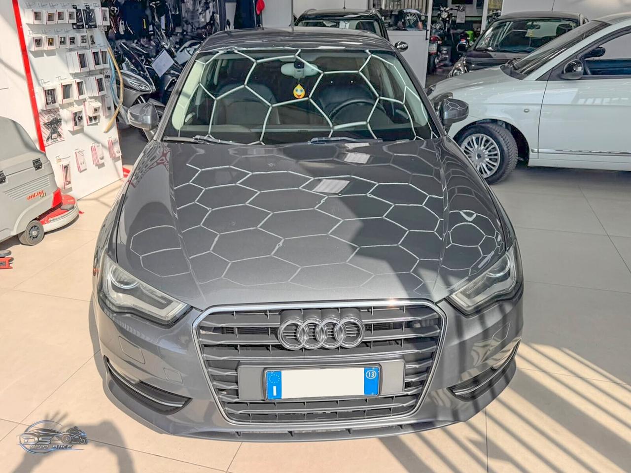 Audi A3 1.6 TDI Ambition 105CV