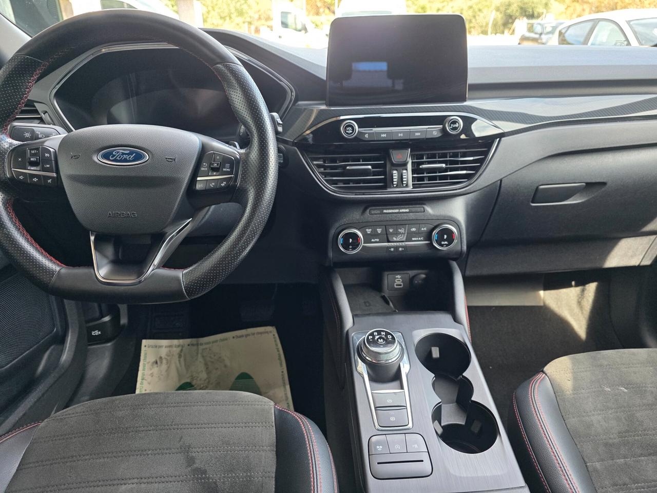 Ford Kuga 2.0 EcoBlue 120 CV aut. 2WD ST-Line autocarro 5 posti