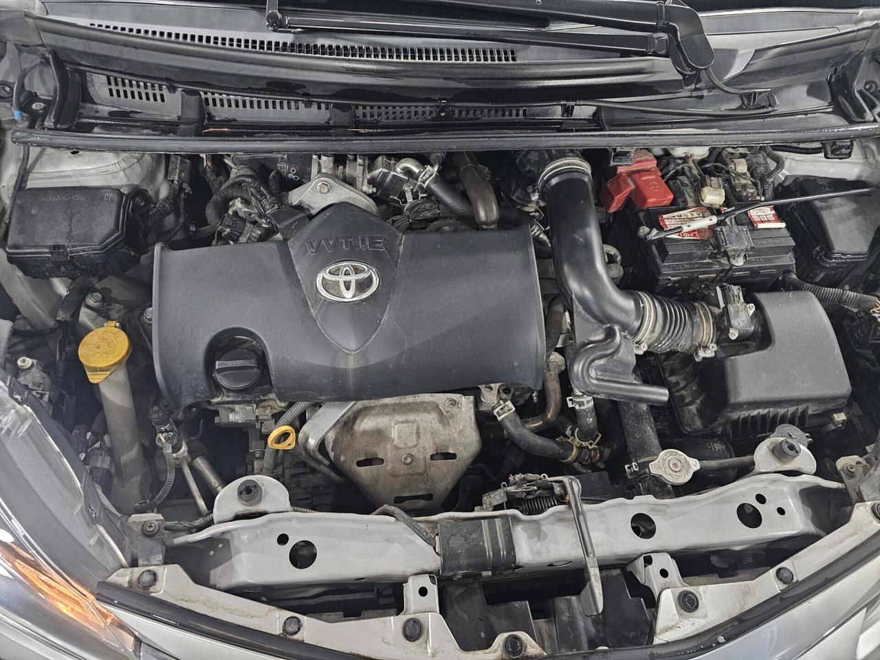 NUOVA TOYOTA YARIS 1.5 BENZ/GPL 110CV LOUNGE 2WD - IMPIANTO GPL BRC SCADENZA 2033