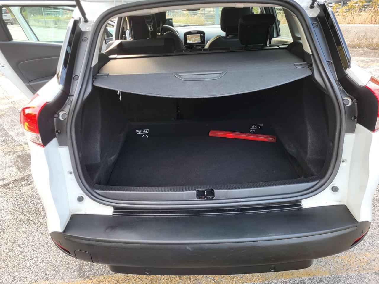 RENAULT CLIO SW SPORTER 1,5 dCi-NAVI-FOTO 2 REVISIONI