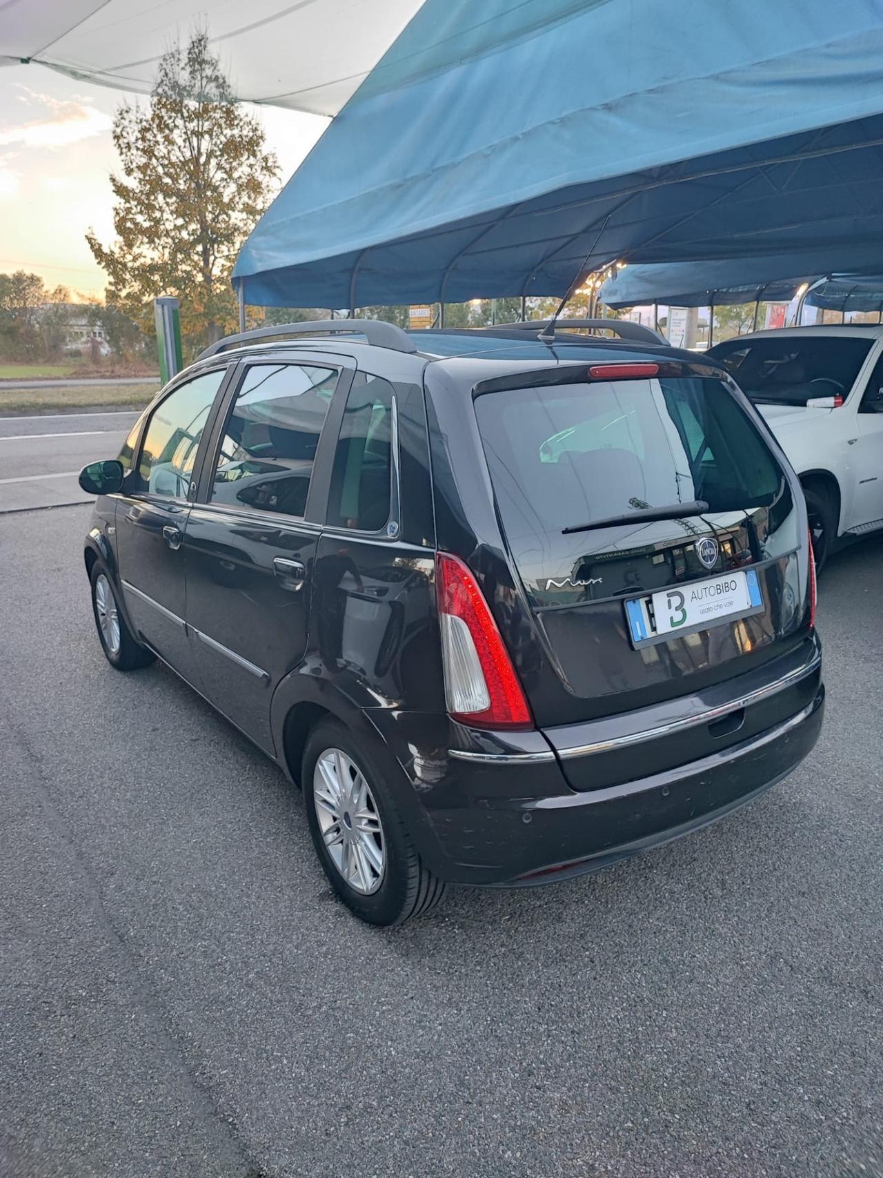 Lancia MUSA 1.4 8V Ecochic (GPL) Diva