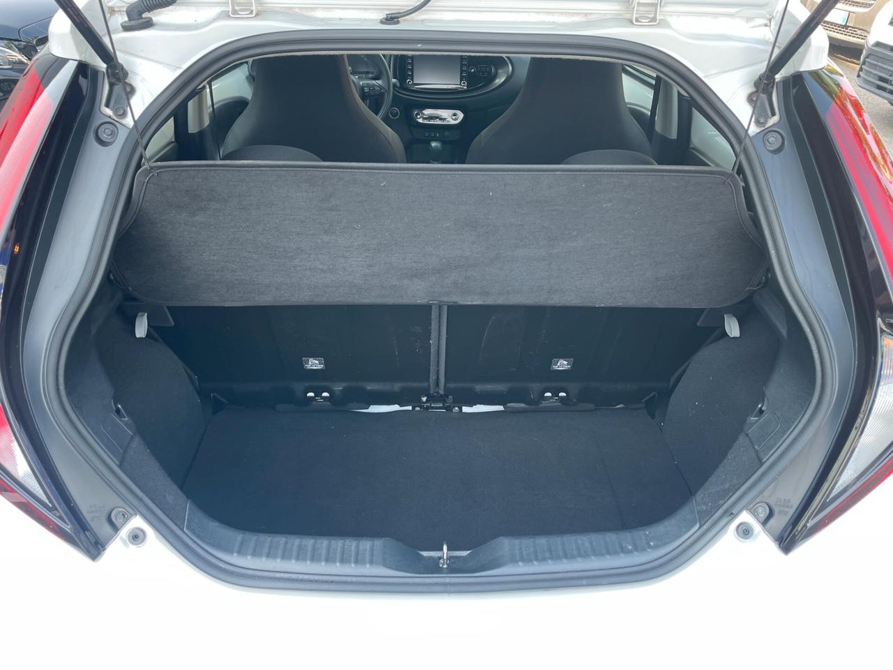 Toyota Aygo X 1.0 VVT-i 72 CV 5 porte Trend