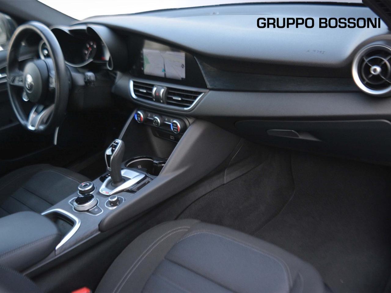 Alfa Romeo Giulia 2.2 turbo 160cv super business at8