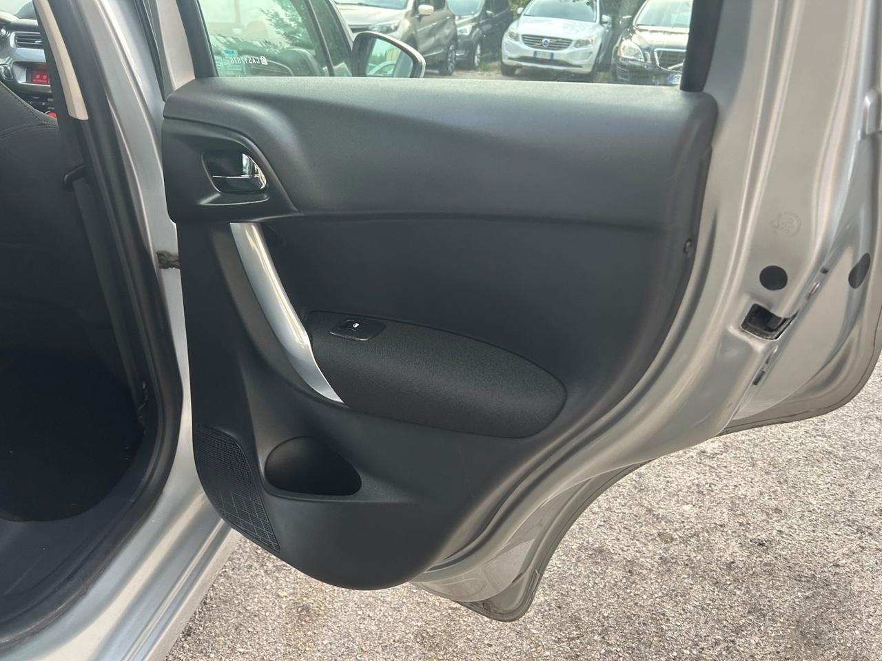 Citroen C3 1.4 HDi 70 Exclusive 96000km