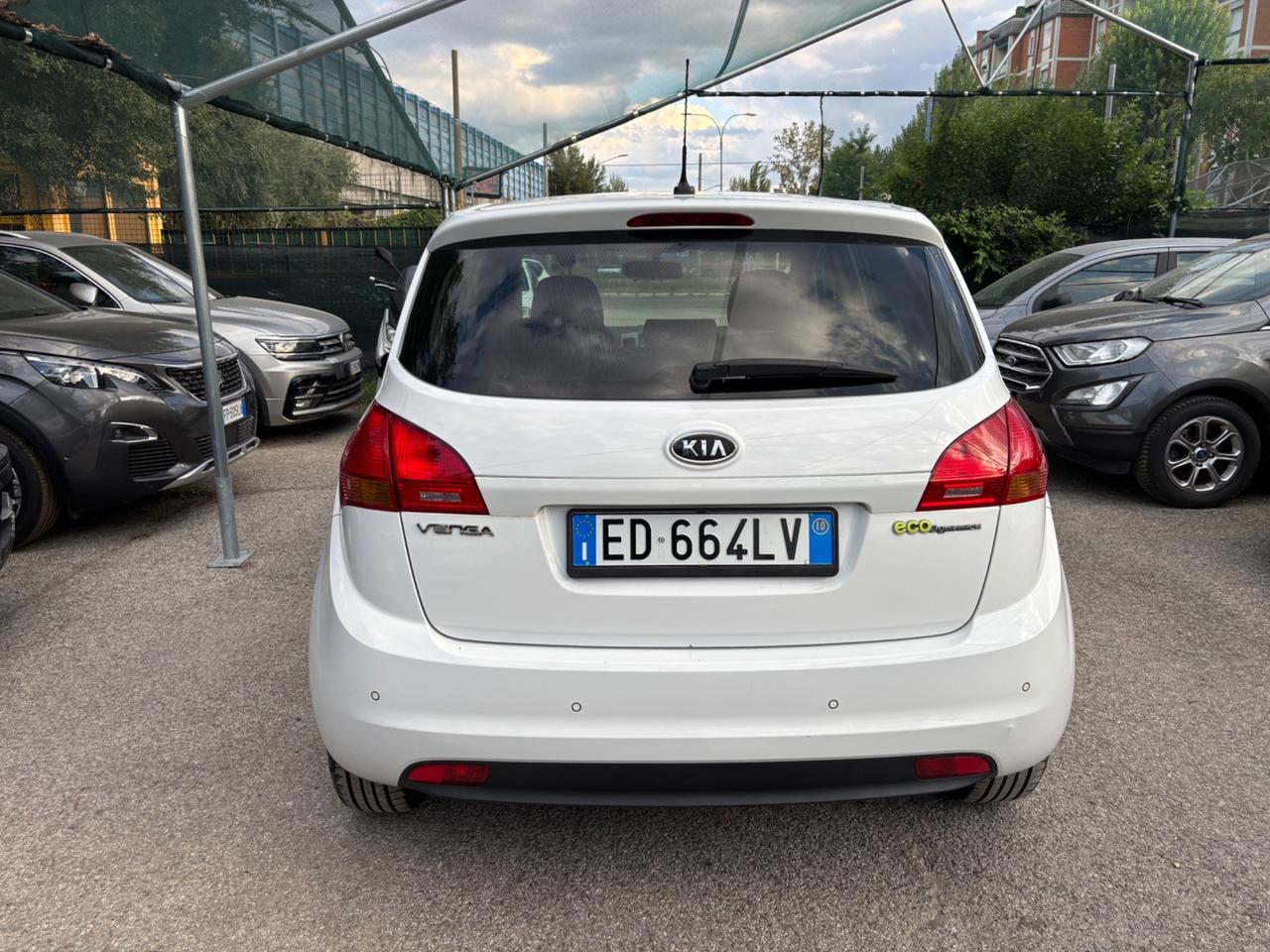 Kia Venga 1.4 benzina OK NEOPATENTATI
