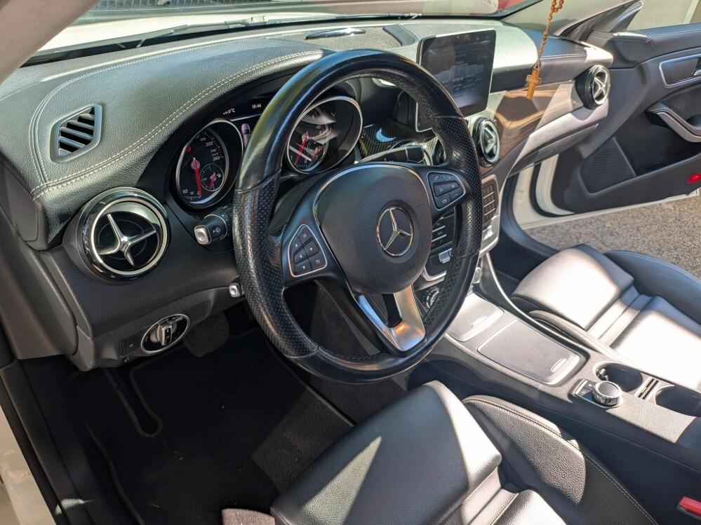 MERCEDES CLA 220 2.2 SW FULL OPT TETTO PELLE