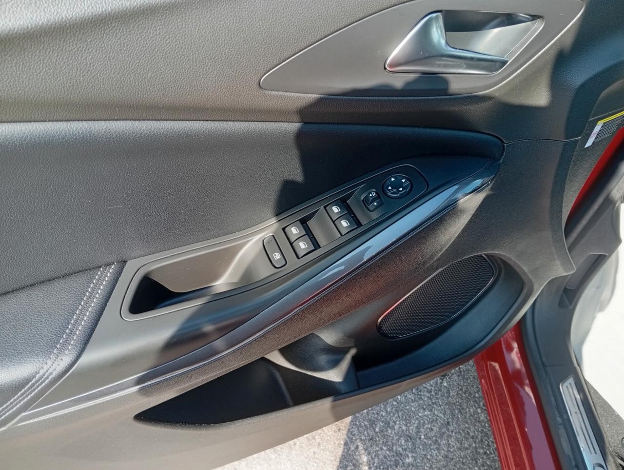 Opel Grandland X 1.5 diesel Ecotec Start&Stop aut. NEOPATENTATI OK