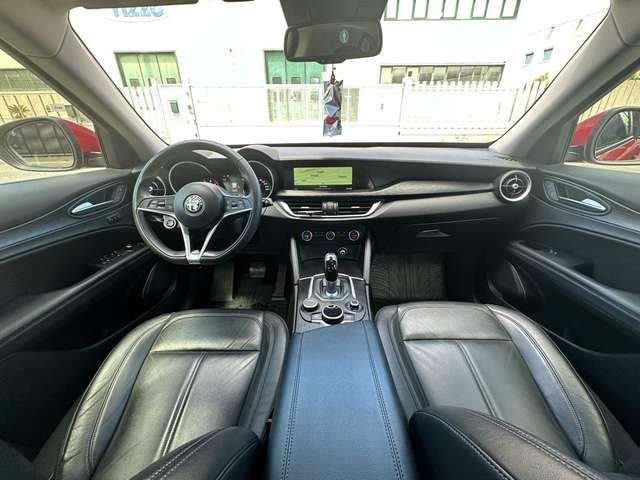 Alfa Romeo Stelvio 2.0 Turbo 200 CV AT8 Q4 Executive