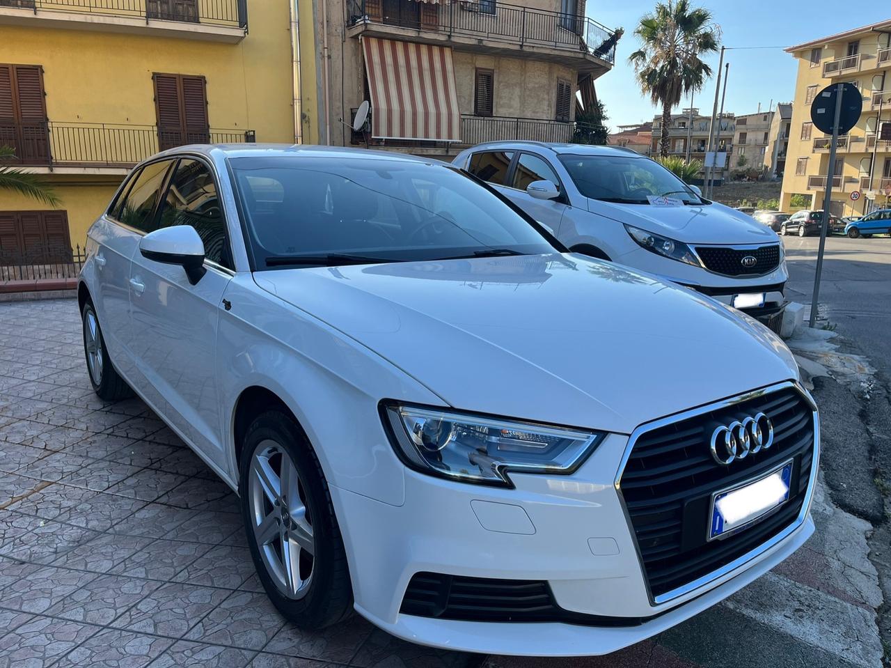 Audi A3 1.6 TDI 116 CV S tronic Sport